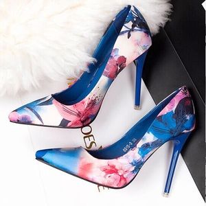 Floral blue high heels brand new